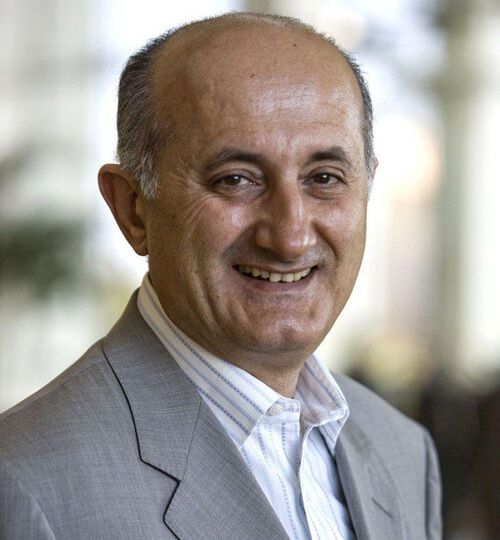 8992_1529395324_issaabouissa