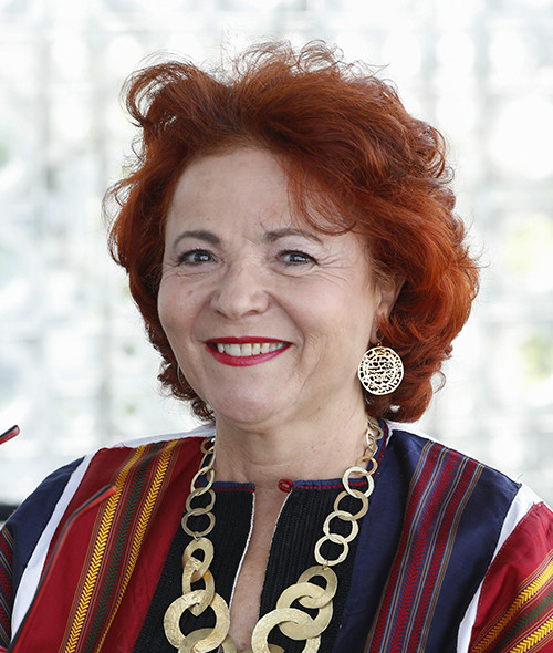 9722_1605192284_esmaabenhamida